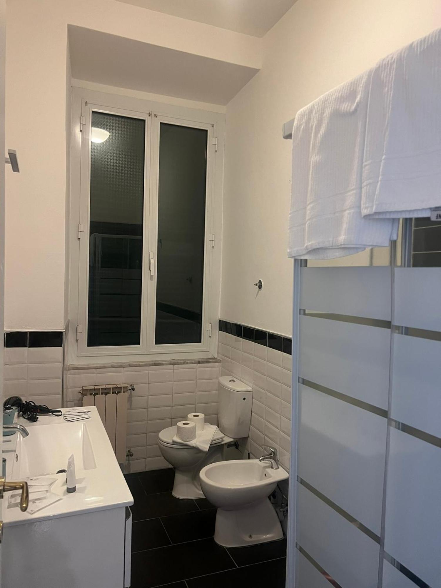 Camere Andrea La Spezia Buitenkant foto